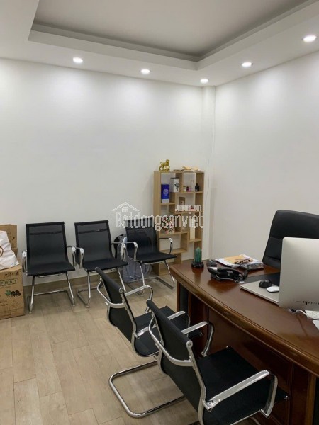 Siêu hiếm chỉ 65 tỷ sở hữu ngay 2 căn nhà MT đường Hai Bà Trưng, P.8, Quận 3