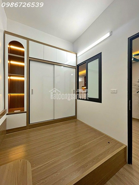 Cần bán 2 ngủ 1 vs tòa hh3 linh đàm giá chỉ 2.1 tỷ - LH 0986726539
