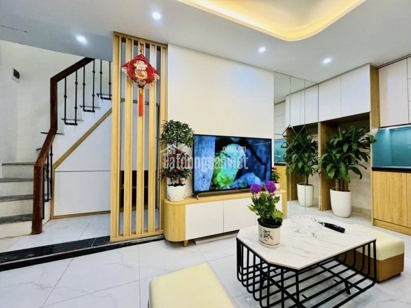 Chỉ ~6 tỷ có ngay nhà gần phố Minh Khai – Kim Ngưu, 3PN khép kín, nội thất xịn – Sổ đỏ chính chủ!
