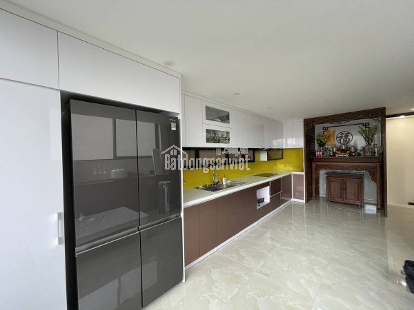 BÁN NHÀ MẶT PHỐ LẠC LONG QUÂN, TÂY HỒ. 30M2 5T MT 4M GIÁ 18 TỶ- 0978834597. SIÊU PHẨM MẶT PHỐ TÂY