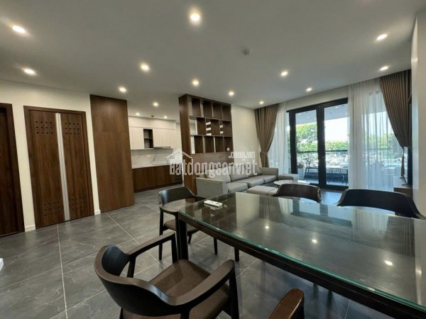 BÁN NHÀ HỒ ĐẦM TRÒN, BA ĐÌNH, 40M2 7 TẦNG MT 4M GIÁ 8.3TỶ- NGÕ THÔNG-GẦN HỒ SÁT PHỐ - GẦN LĂNG BÁC.