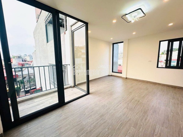 BÁN NHÀ PHẠM NGỌC THẠCH, ĐỐNG ĐA. 40M2 6 TẦNG GIÁ 11 TỶ- MẶT NGÕ TO NHƯ PHỐ CÓ VỈA HÈ - 2 THOÁNG -