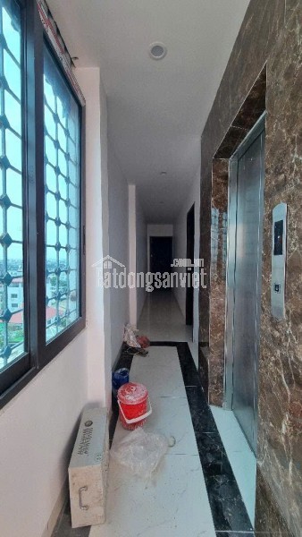 🥰8 TẦNG NỔI, 1 TẦNG HẦM, MẶT ĐƯỜNG QUỐC LỘ 32 - KINH DOANH SẦM UẤT - VỈA HÈ ĐÁ BÓNG
