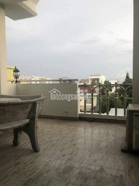 Bán nhà siêu phẩm 4 tầng Nguyễn Đình Chiểu Phường 5 Quận 3