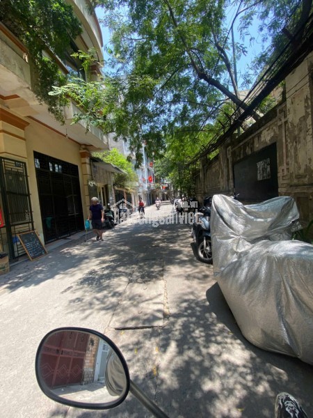BÁN NHÀ PHÂN LÔ CẦU GIẤY – 5 TẦNG – 50M² – MẶT TIỀN 6M – Ô TÔ TRÁNH, CÓ VỈA HÈ – giá nhỉnh 15 tỷ
