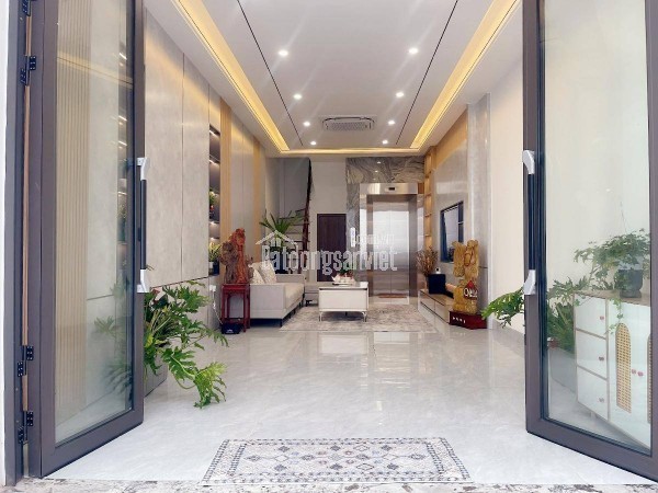 BÁN NHÀ HÀNG NHƯ TIẾP, BỒ ĐỀ, LONG BIÊN, SIÊU PHẨM 7 TẦNG, XÂY MỚI, FULL NỘI THẤT CAO CẤP, THANG