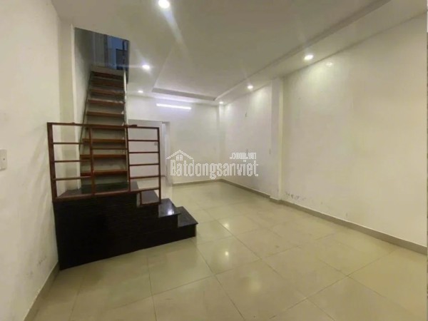 Nhà Quận 3: 3 Tầng, 36m2, 2PN, Hẻm 3m, Nguyễn Đình Chiểu, Giá 5.5 Tỷ