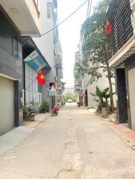 Phân khu Cán bộ đường Văn Minh 50m đât- mt 4.5m- Ô tô vào nhà- nhỉnh 8tỷ.
