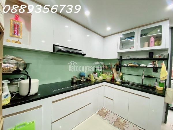 DIỆN TÍCH KHỦNG - HẺM XE HƠI - SÁT BẾN XE QUẬN 8 - TIỆN Ở - CHO THUÊ GIỮ TIỀN giá 2.2tỷ , ấp 1 ,
