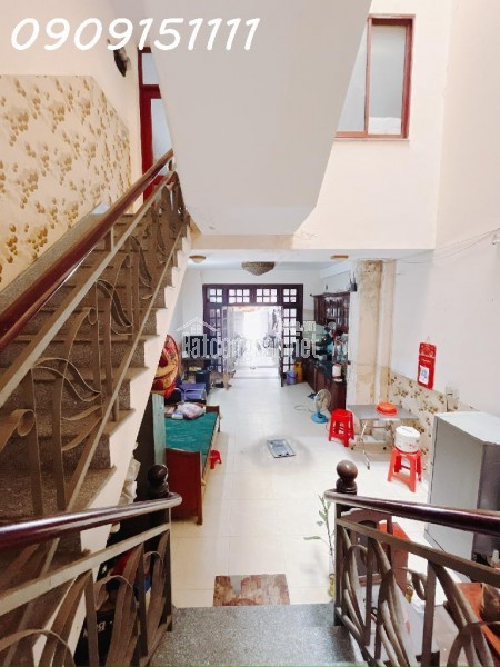 NHÀ ĐẸP 3 TẦNG- DÒNG TIỀN ỔN ĐỊNH- HUỲNH TẤN PHÁT - QUẬN 7- 110M2- CHỈ NHỈNH 8 TỶ