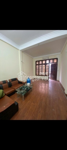 PHÂN LÔ VIP, Ô TÔ TRÁNH Ô BÀN CỜ - KINH DOANH - KHU VỰC DÂN TRÍ CAO - NHÀ ĐẸP DÂN XÂY, VIA HÈ RỘNG