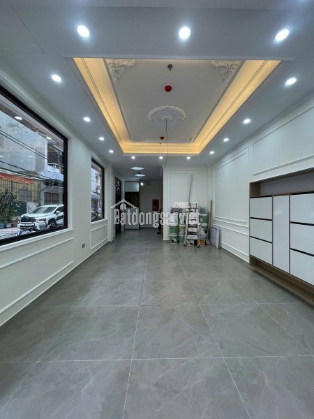 Hoa hậu mặt phố kinh doanh sầm uất - lô góc tại quận Ba Đình