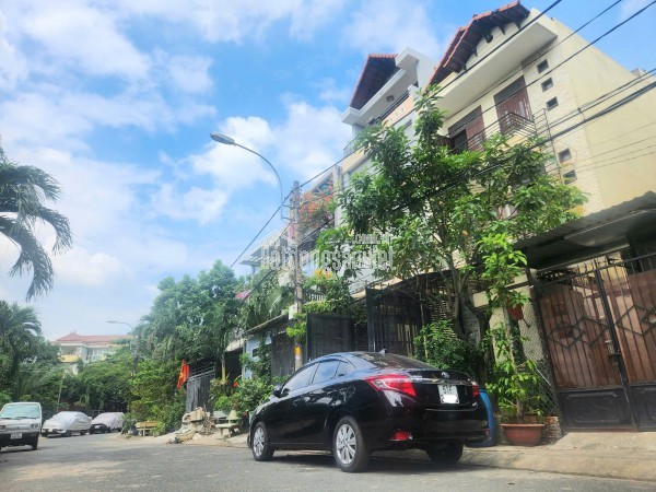 ĐẤT HẺM XE HƠI 100m2 - DƯƠNG ĐÌNH HỘI - PHƯỚC LONG B - QUẬN 9 chỉ nhỉnh 5 tỷ