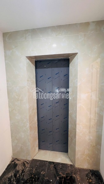 Bán Nhà Trương Định, Hoàng Mai , Mới kooong , thang máy 5T 42m2 3,6m Mặt tiền,giá 8,9 Tỷ