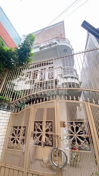 Bán Nhà Diện Tích 105m2 Nguyễn Văn Khối - P.8 - Gò Vấp - Sát Cạnh Làng Hoa - Sát Mặt Tiền