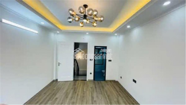 NHÀ LIỀN KỀ 35m2 5 TẦNG – GẦN KĐT TRUNG HÒA TRUNG KÍNH , CẦU GIẤY – GIÁ CHỈ LOANH QUANH 7 TỶ