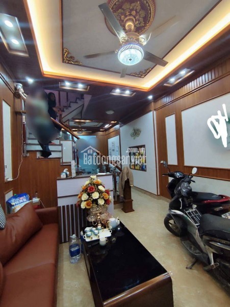 BÁN NHÀ MẶT PHỐ KINH DOANH THANG MÂY Chiến Thắng 64/70m2 5 tầng 4m 26.8 tỷ Hà Đông Hà Nội