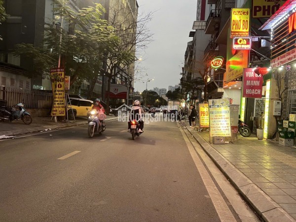 BÁN TÒA 7 TẦNG CCMN MỸ ĐÌNH ĐẸP ĐỈNH MỚI,10 CĂN HỘKK DOANH THU 50TR\\TH CHỈ NHỈNH 10 TỶ