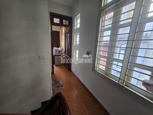 BÁN NHÀ PHÂN LÔ VIP NGÕ 89 LẠC LONG QUÂN CẦU GIẤY 88M2 x 3T MT 4M OTO ĐỖ CỔNG GIÁ 17,5 TỶ