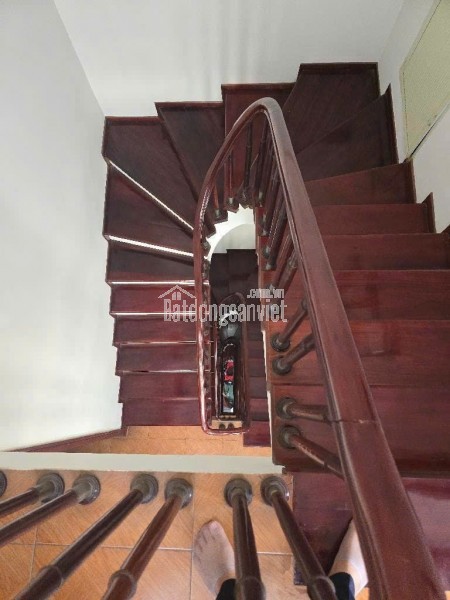 BÁN NHÀ PHÂN LÔ VIP NGÕ 89 LẠC LONG QUÂN CẦU GIẤY 88M2 x 3T MT 4M OTO ĐỖ CỔNG GIÁ 17,5 TỶ