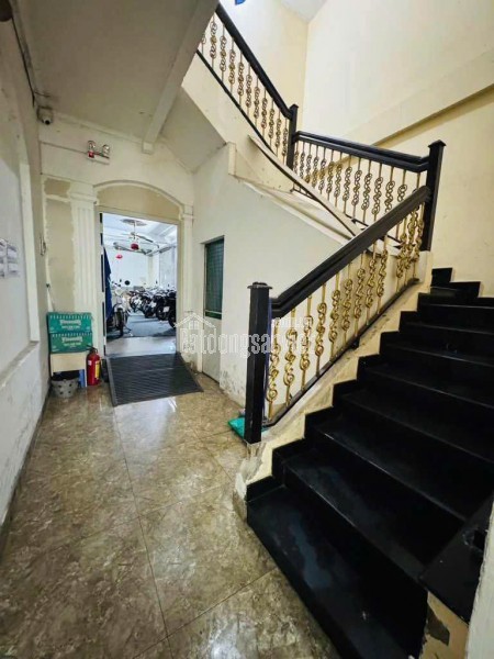 NHÀ MẶT TIỀN KINH DOANH 4 TẦNG 120M2 HOÀNG VĂN THỤ, TÂN BÌNH, CHỈ NHỈNH 28 TỶ - SỔ HỒNG RIÊNG