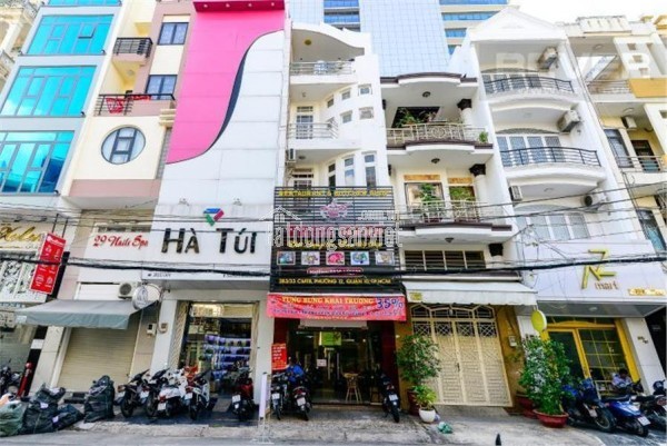 BÁN NHÀ MẶT PHỐ CẦU GIẤY MẶT TIỀN KHỦNG 6.2M, VỈA HÈ ĐÁ BÓNG, KINH DOANH CHÀO 26.7 TỶ