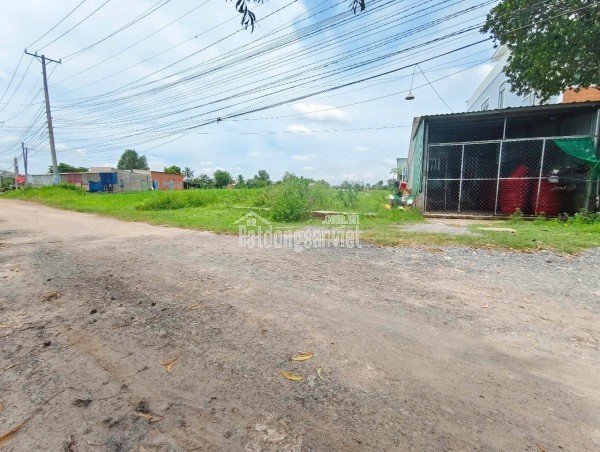 Lô đất đường nhựa ngay TT. Hậu Nghĩa, gần chợ, trường, TTHC