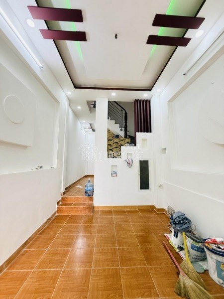 BÁN NHÀ 4 TẦNG CMT8, Q.10 – DIỆN TÍCH 38M² giá chỉ NHỈNH 6 TỶ