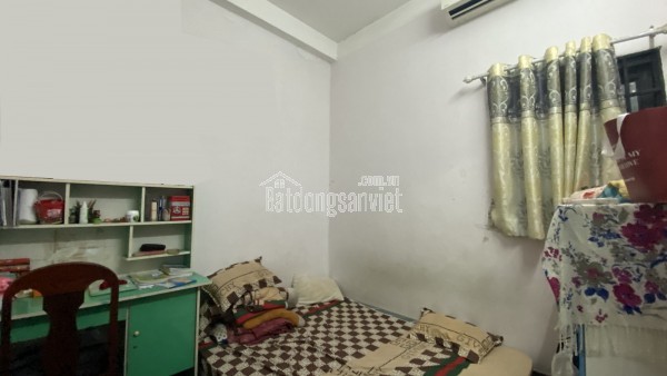 NHÀ ĐẸP 2 TẦNG, HẺM Ô TÔ GẦN CELADON CITY 5,5 TỶ