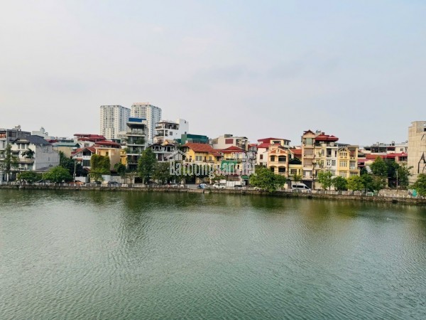 BÁN ĐẤT BÁT KHỐI 22tỷ 126m MẶT TIỀN 6m,NGÕ Ô TÔ TRÁNH ĐỖ,VỈA HÈ,LONG BIÊN