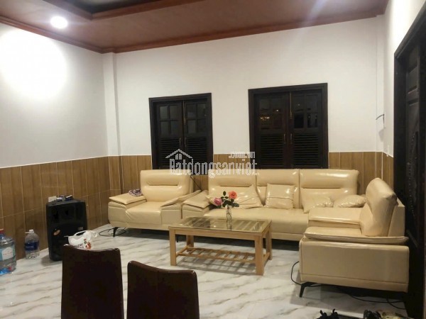 Bán nhà 2 mặt tiền 450m2 view thung lũng đèn Trịnh Hoài Đức phường 11 Đà Lạt - giá 9.5 tỷ