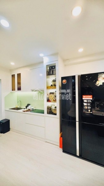 NHÀ MỚI XÂY ĐẸP NGUYỄN TRI PHƯƠNG, Q10 – NỞ HẬU, DT 29M²