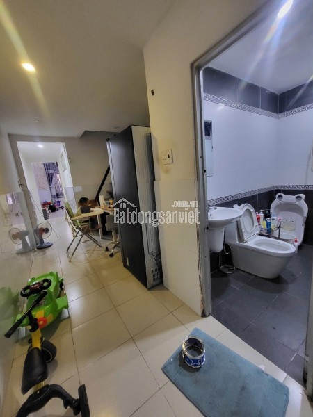 Nhà nhỏ Linh Xuân Thủ Đức giá 1.8 tỷ, hẻm xe hơi, sổ riêng