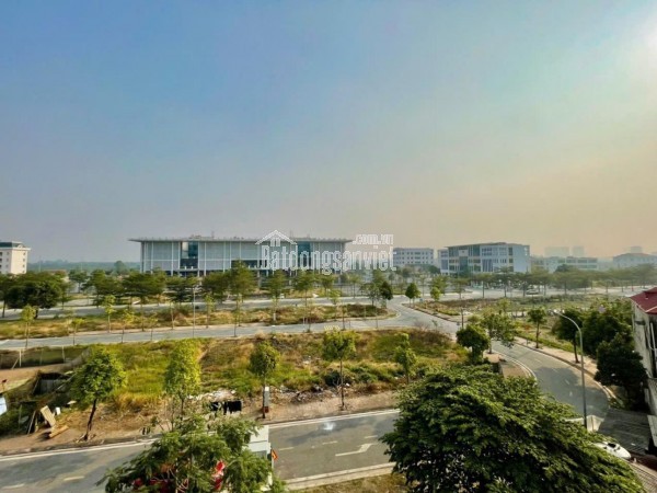 🏡 Nhà Đẹp 6 Tầng, Gara 7 Chỗ -Trung Tâm Hành Chính Bắc Từ Liêm-Kinh doanh