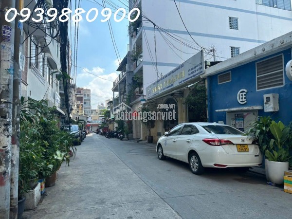 Phú Nhuận, sát mặt tiền - 40m2 - 6,45Tỷ TL