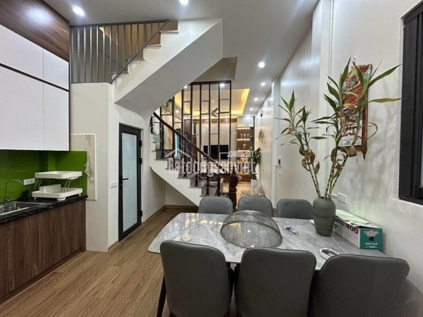 BÁN GẤP NHÀ LĨNH NAM- MT RỘNG- CHỈ 6,1TỶ