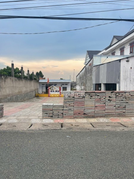 Mặt tiền 7,3m Quảng Tiến 28, có thổ cư, gọi em Duy 077 558 1080