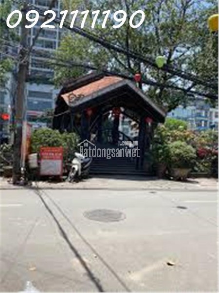 Bán gấp Đất Vạn Phúc xe con đỗ cửa ngõ, ngay cạnh vườn hoa, trường 2, giá chỉ 9,x tỷ