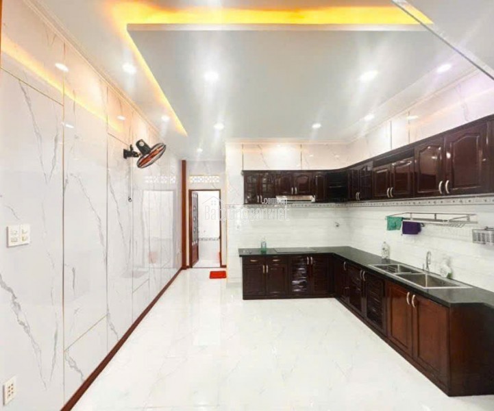 Nhà mới 65.2m2 - Giá 5.9 tỷ - 2 tầng - 3PN - Chuyên Dùng Chính, Quận 7