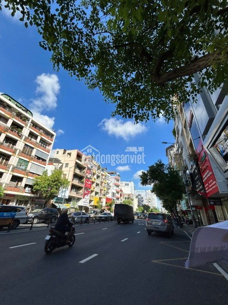 Bán Nhà Mặt Tiền Đường Nam Kỳ Khởi Nghĩa, P7, Q3, 3.77x9m, Chỉ 17 Tỷ