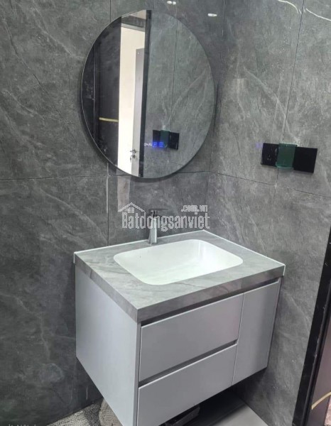 Nhà tôi cho thuê nhà mới, lô góc, 113m2_ 4T; vỉa hè, Giảng Võ-45 Tr