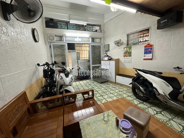 bán nhà Kim Hoa 38/45m2. 3 tầng. mặt tiền 3.3m giá đẹp 6.3 tỷ Đống Đa Hà Nội
