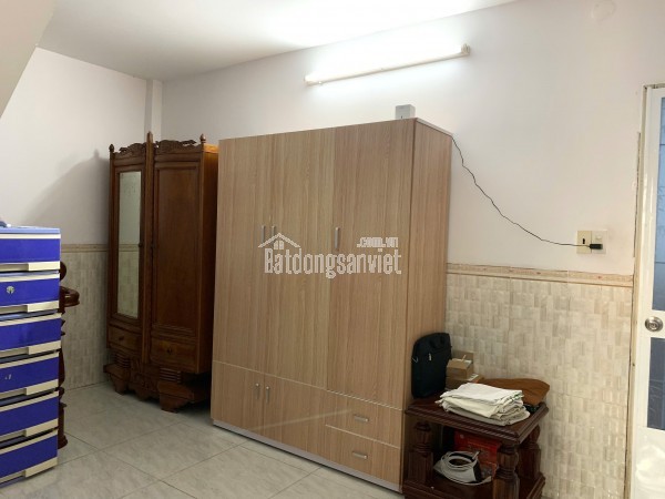 Cần Bán Căn Nhà 3 tầng Tâm Huyết , 
 Vị trí : Khu Tập Thể Bình Khê - Phường phước Tân  - Nha