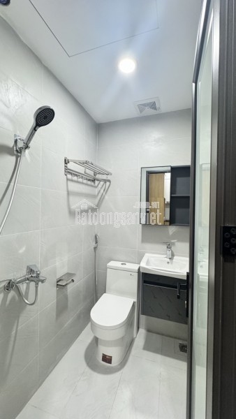 Nhà đẹp phố Vũ Tông Phan, lô góc, ngõ thông kinh doanh , ô tô vào nhà, 5 tầng 45m2, 12,5 tỷ.