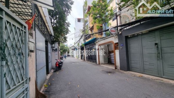 Đất Hiếm Trung Tâm Bình Thạnh – Xây Dựng Được Hầm 9 Tầng - Ngang 8m - Giá chỉ 39 tỷ TL