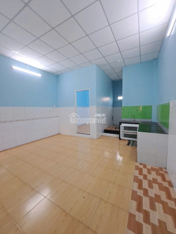 Bán Nhà P.6 TP Mỹ Tho. Khu trường Chính Trị Tỉnh. Ô tô lưu thông 2 chiều.