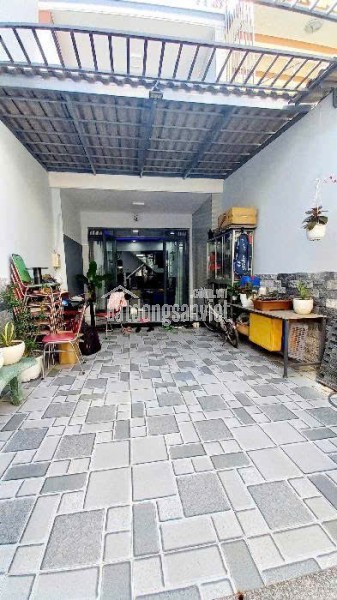 Nhà sân vườn HXH 92.6m2 - Giá 8.3 tỷ - 3PN - Phạm Hữu Lầu - Quận 7
