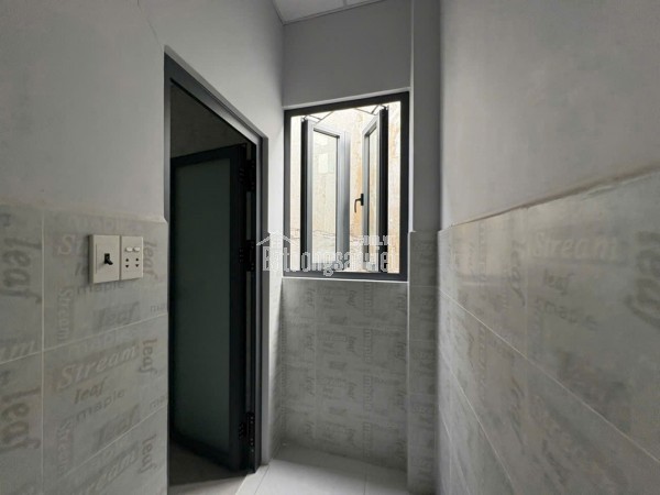 BÁN NHÀ MẶT TIỀN 129 LIÊN KHU 10-11, PHƯỜNG BÌNH TRỊ ĐÔNG, QUẬN BÌNH TÂN – CĂN GÓC ĐẸP, THUẬN TIỆN
