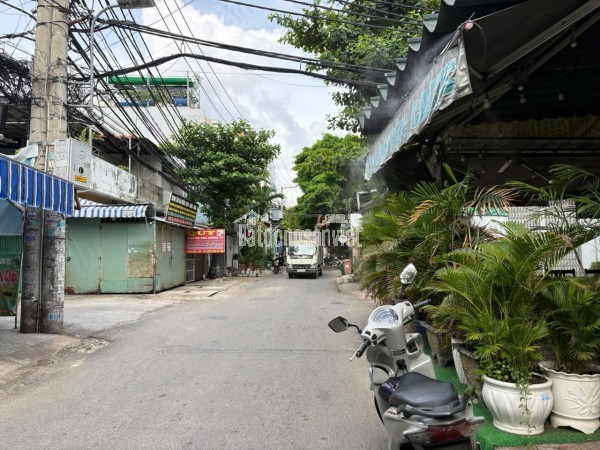 BÁN NHÀ MẶT TIỀN 129 LIÊN KHU 10-11, PHƯỜNG BÌNH TRỊ ĐÔNG, QUẬN BÌNH TÂN – CĂN GÓC ĐẸP, THUẬN TIỆN