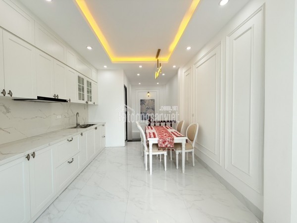 MẶT NGÕ THÔNG - LÔ GÓC - Ô TÔ 4 CHỖ ĐỖ CỬA - KINH DOANH NHỎ